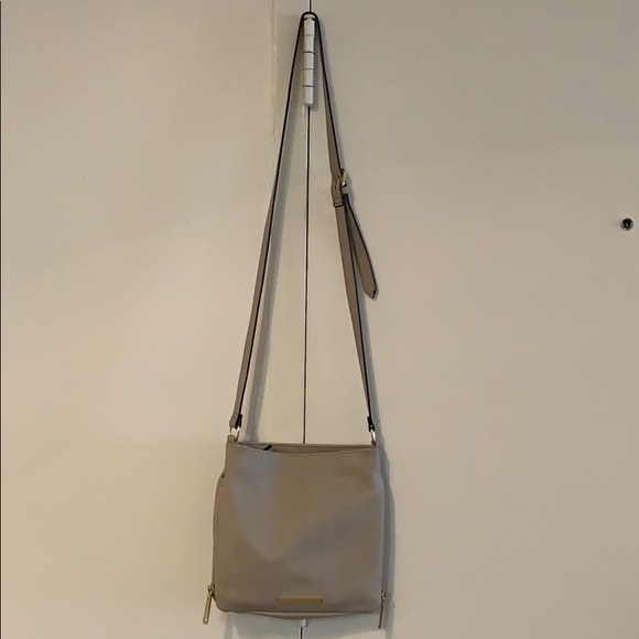 Steve Madden CrossBody Bag - Picture 5 of 6